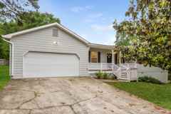 1610 Summit Rdg - Photo 1 of 1