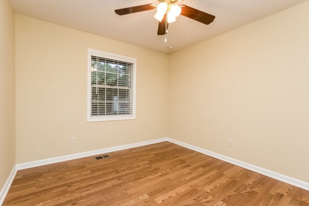 1610 Summit Rdg - Photo 7 of 16