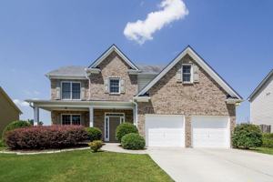featured image of 2400 Chandler Grove Dr