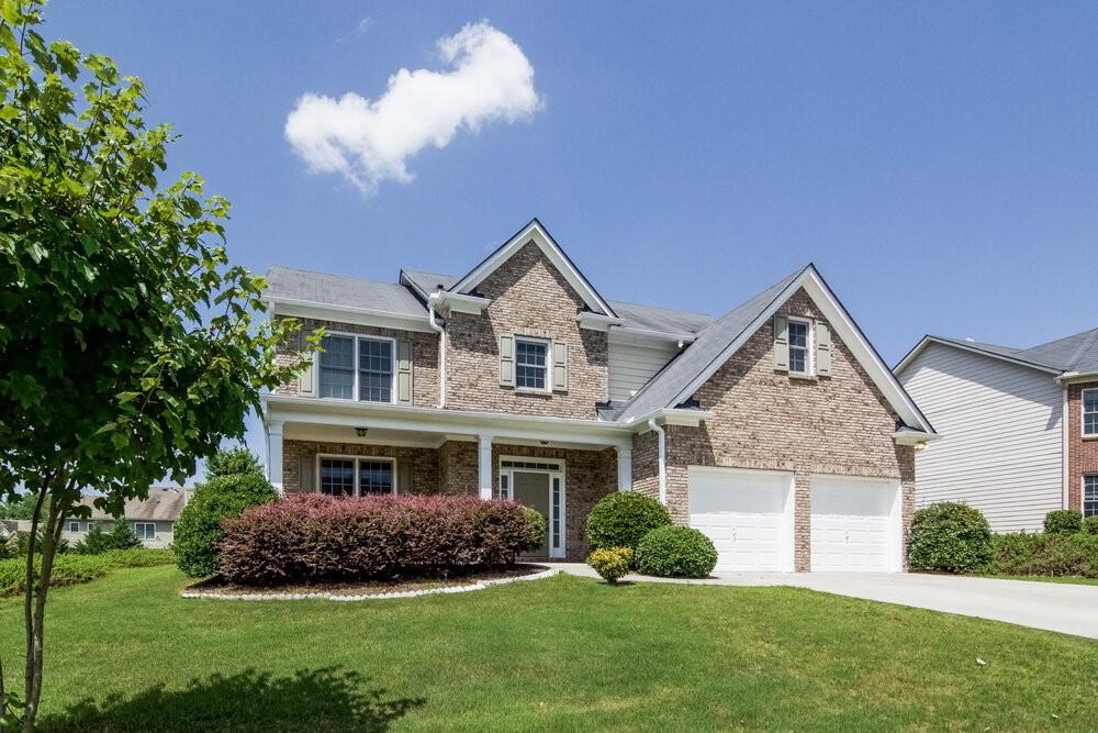 2400 Chandler Grove Dr - Photo 2 of 15