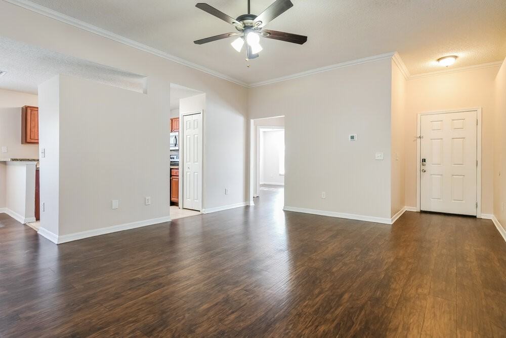 464 Basking Ridge Ct - Photo 5 of 16