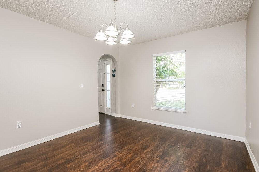 2924 Elbib Dr - Photo 7 of 17