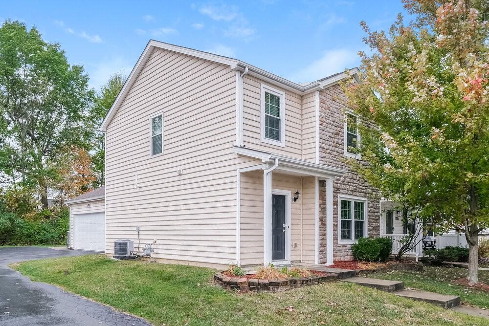 6137 Prairiefire Ave - Photo 4 of 17