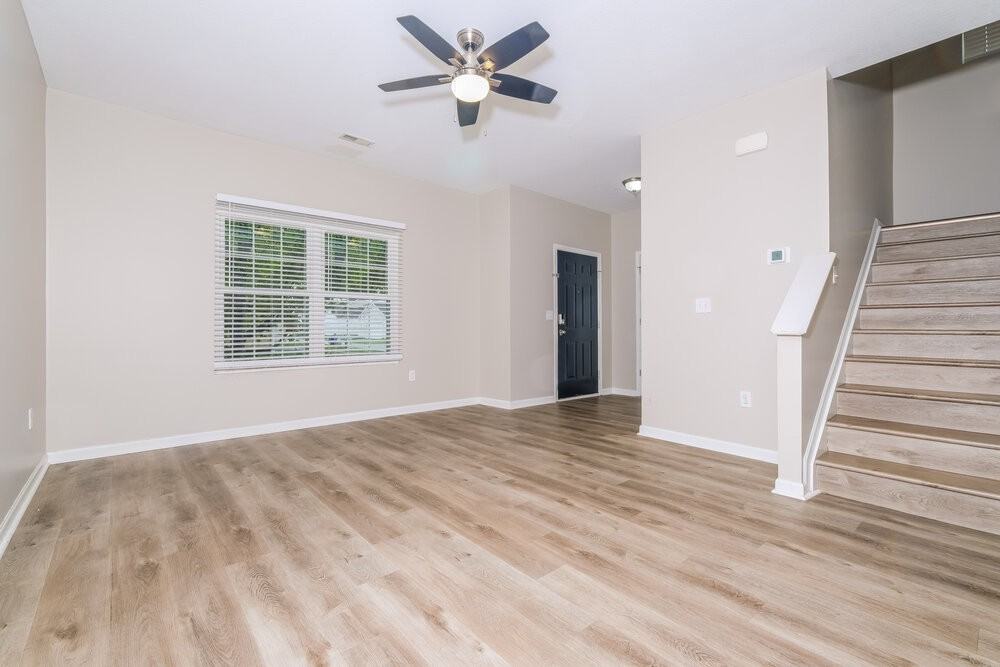 6137 Prairiefire Ave - Photo 5 of 17