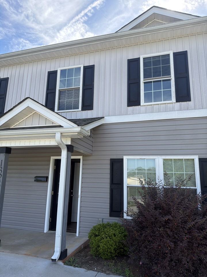 1325 Filbert Street - Photo 2 of 2