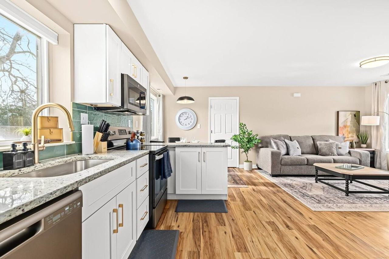 18377 Sharon Ln #1032361P - Photo 6 of 30