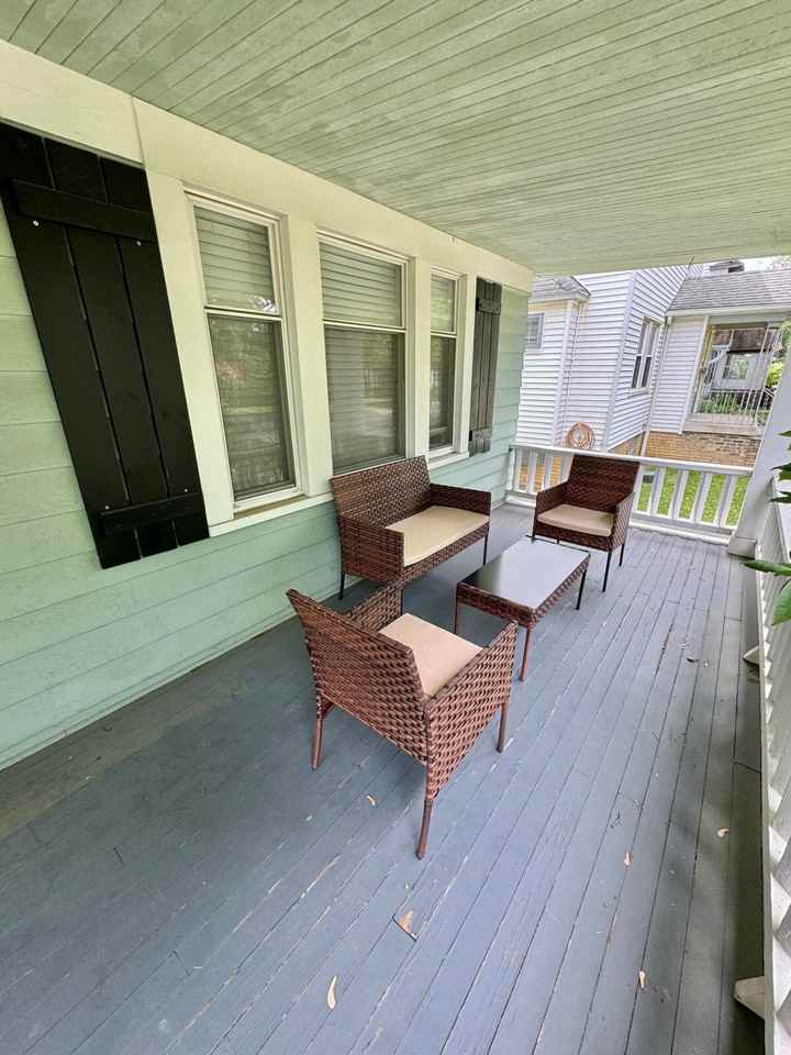 2334 Noble Rd #1057670P - Photo 3 of 22
