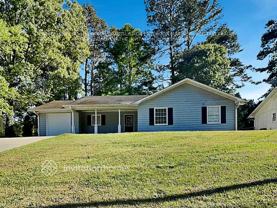 403 Cindy Dr Se - Photo 1 of 1