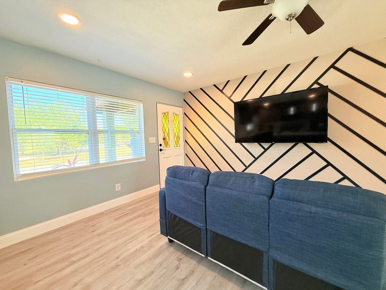 3120 Drake Dr #1258738P - Photo 2 of 34