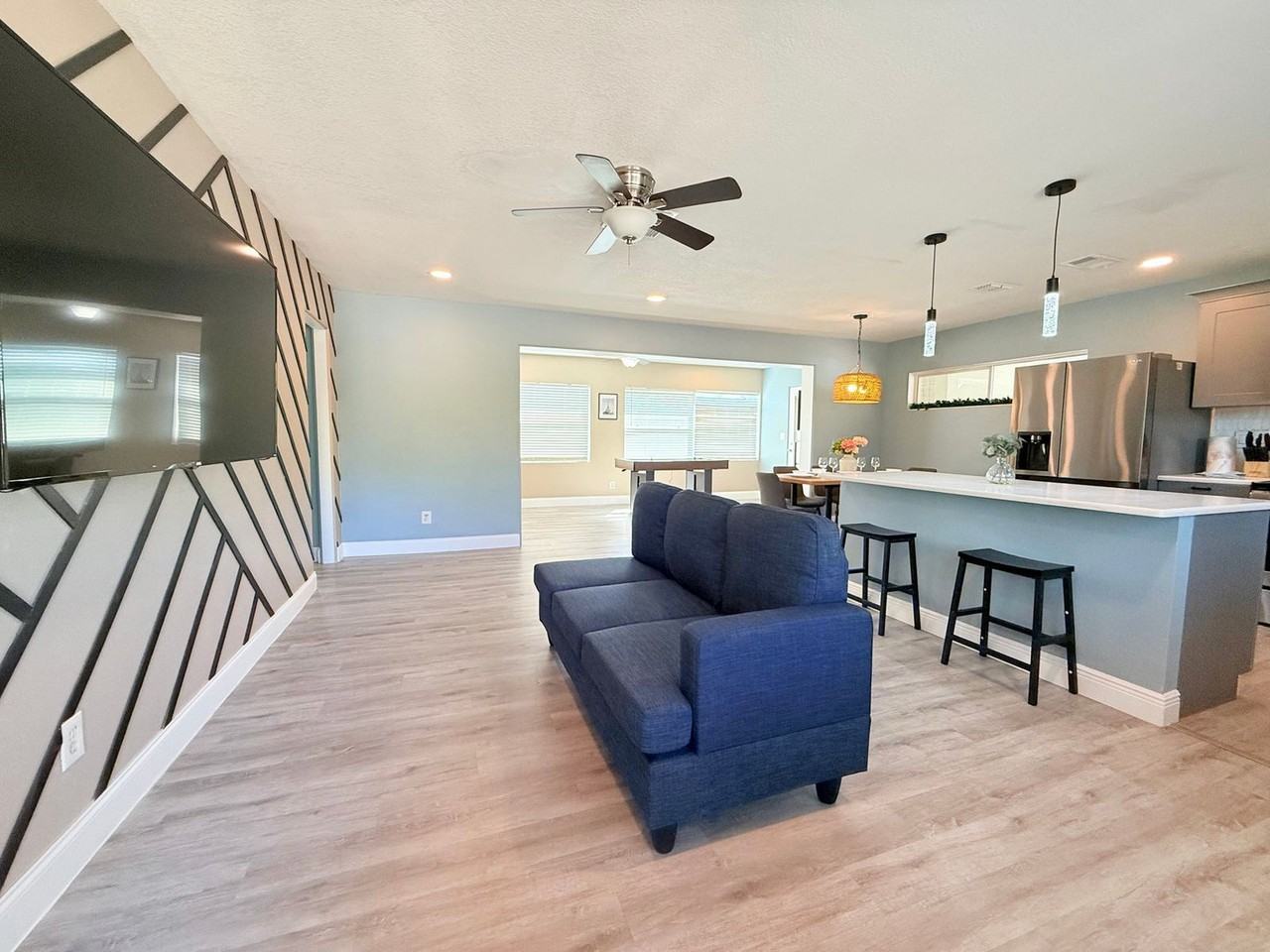 3120 Drake Dr #1258738P - Photo 3 of 34