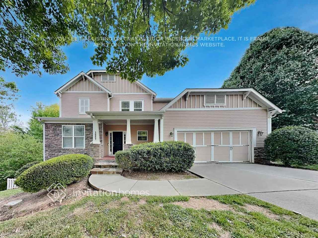 1537 Boulder Walk Dr Se