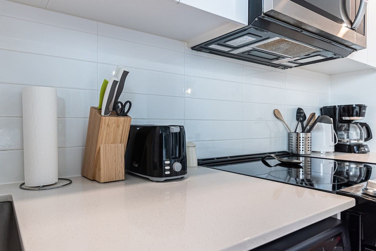 1635 Rue Berri #1263263P - Photo 4 of 17