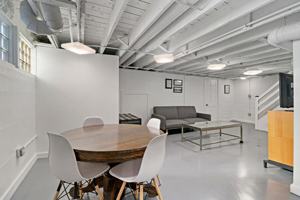 featured image of 1317 N Jackson St