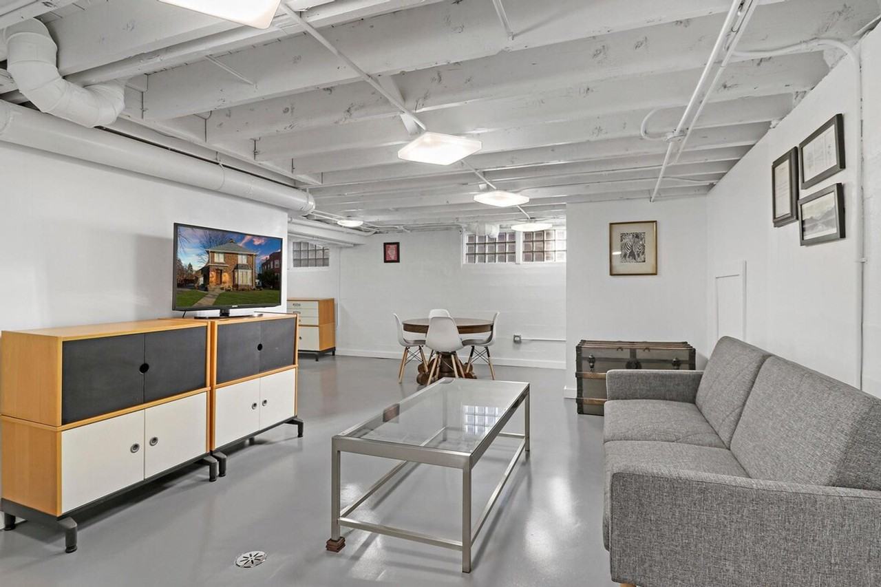 1317 N Jackson St #1265539P - Photo 2 of 24