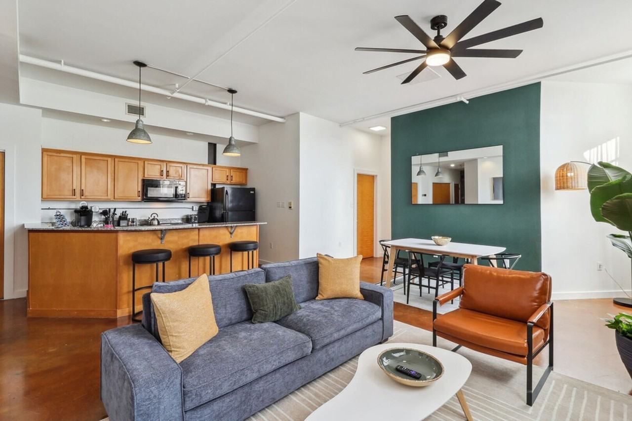 527 Saint Joseph St #1265373P - Photo 2 of 26