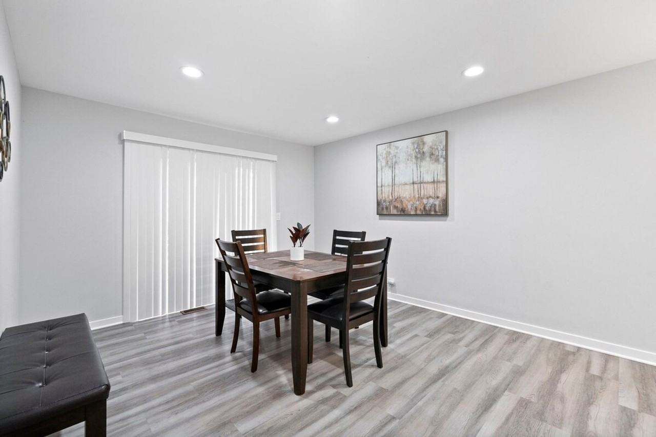 334 W Central Ave #1285033P - Photo 5 of 25