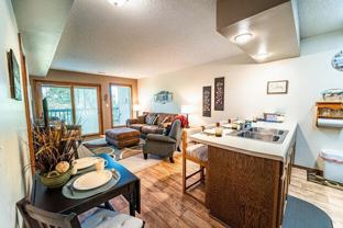 5 Chandler Ln - Photo 1 of 1