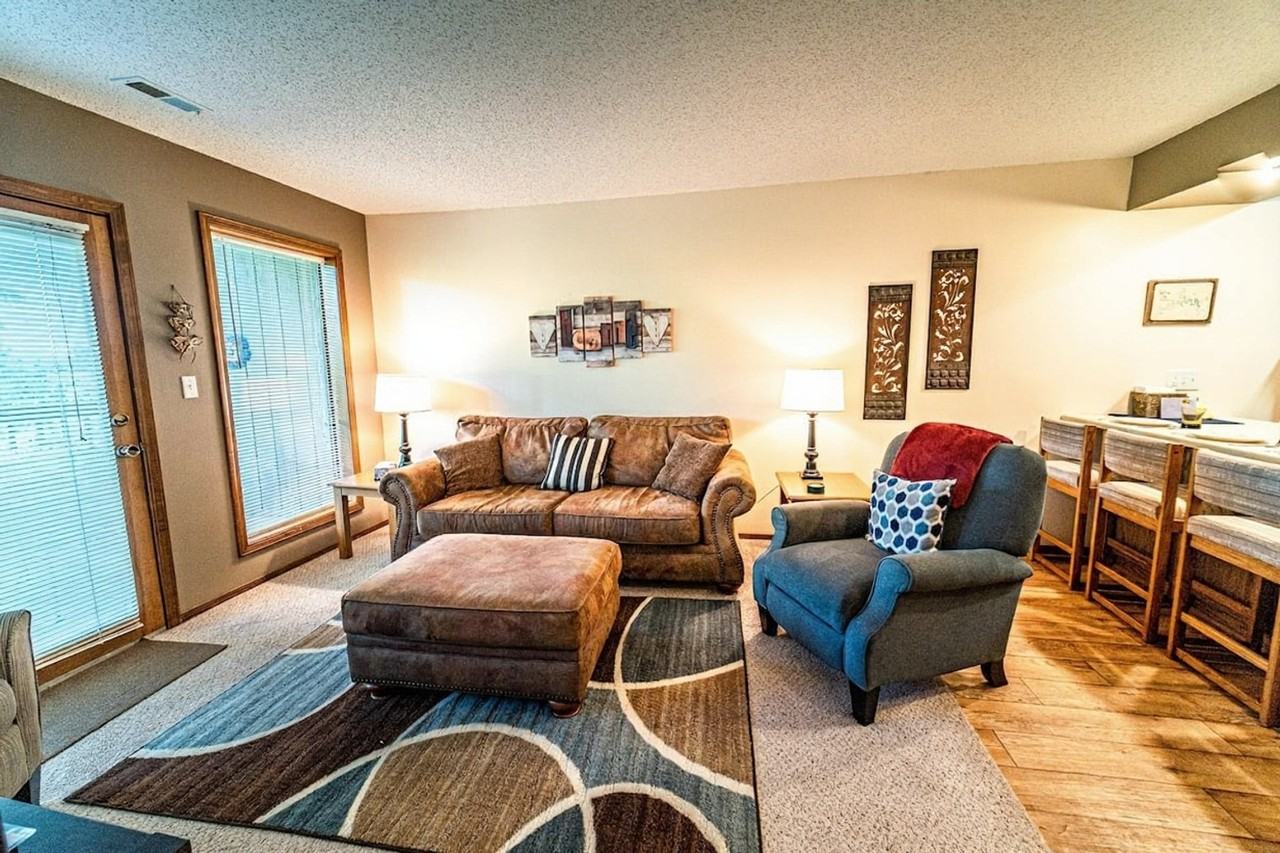 5 Chandler Ln #1295580P - Photo 3 of 50