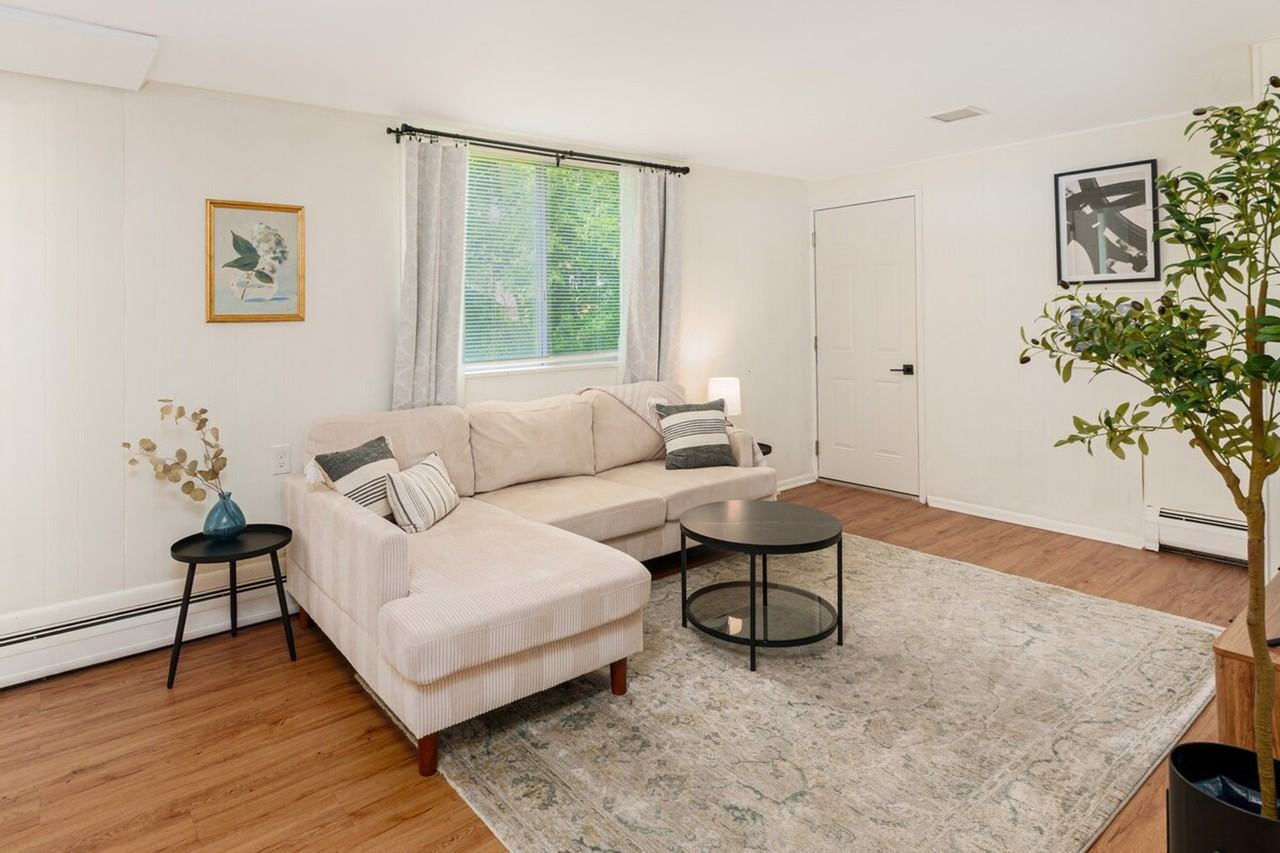 26 Finley St #1302146P - Photo 4 of 44