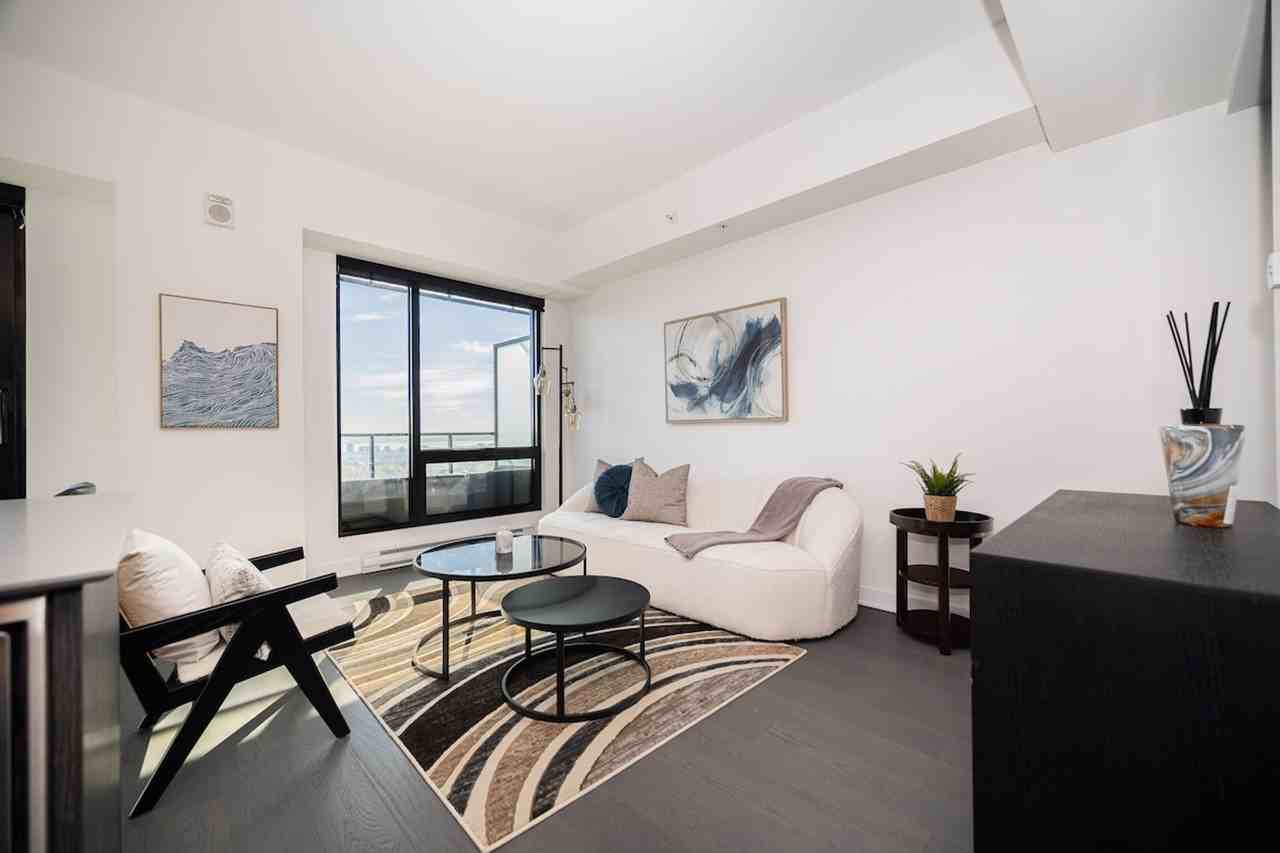 1316 Rue Saint-Antoine O #1326060P - Photo 4 of 44