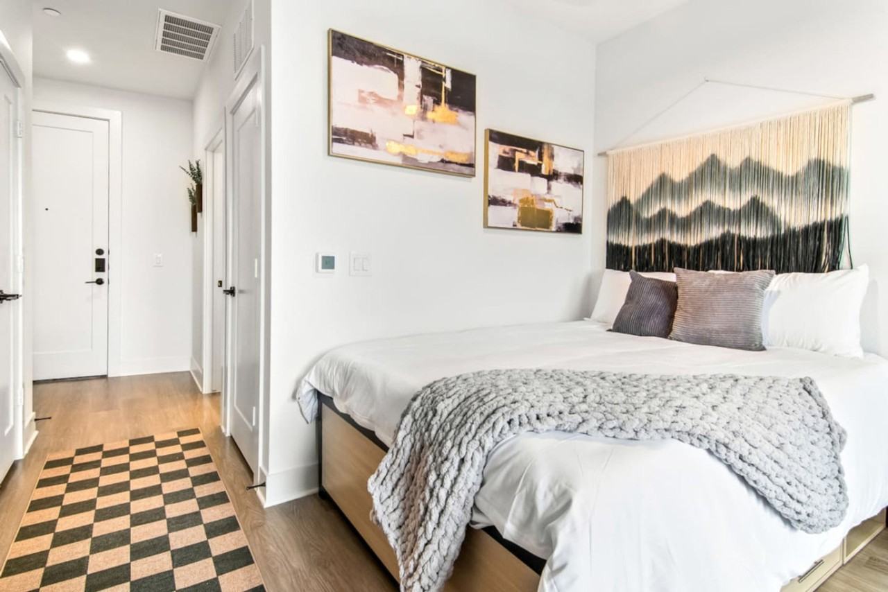 714 Richmond Ave #1335738P - Photo 6 of 36