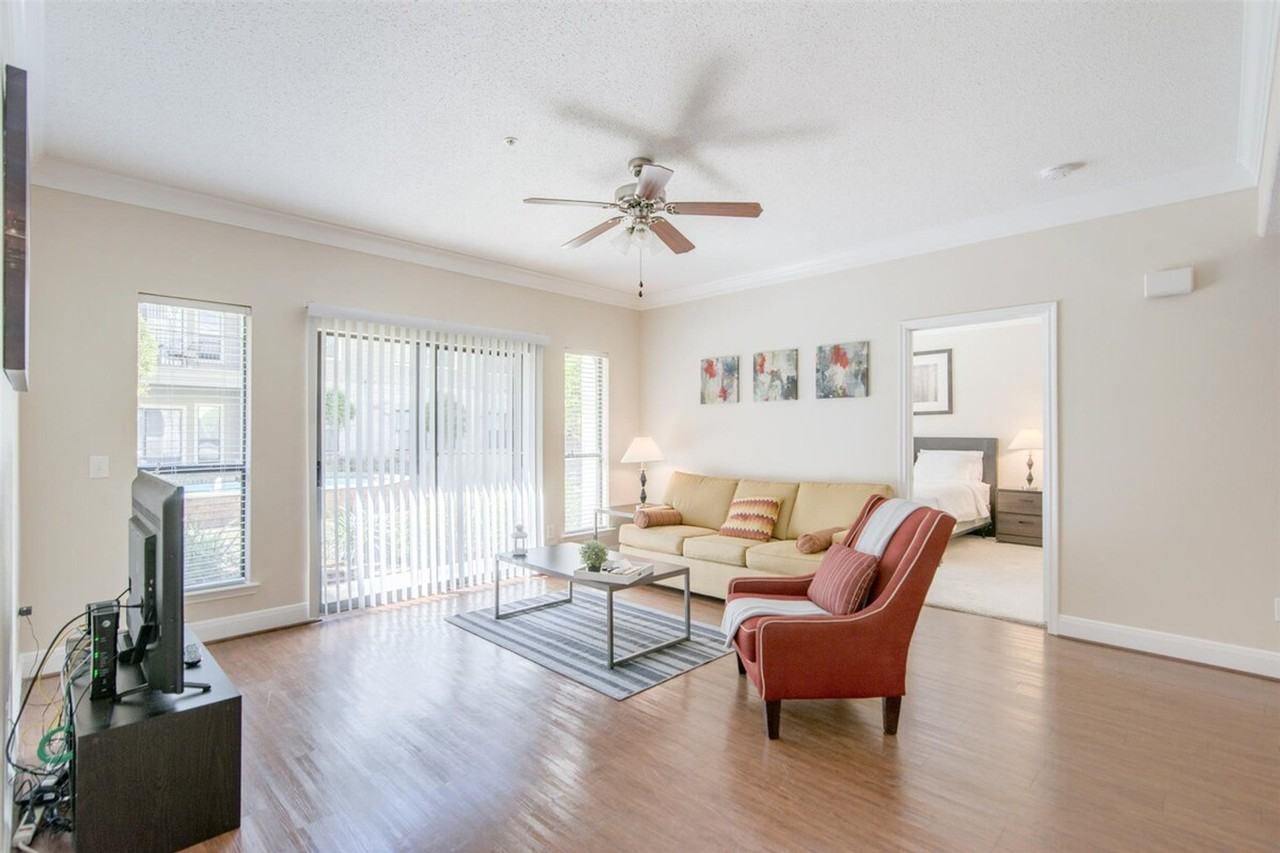 1980 Post Oak Blvd #1359151P - Photo 3 of 27