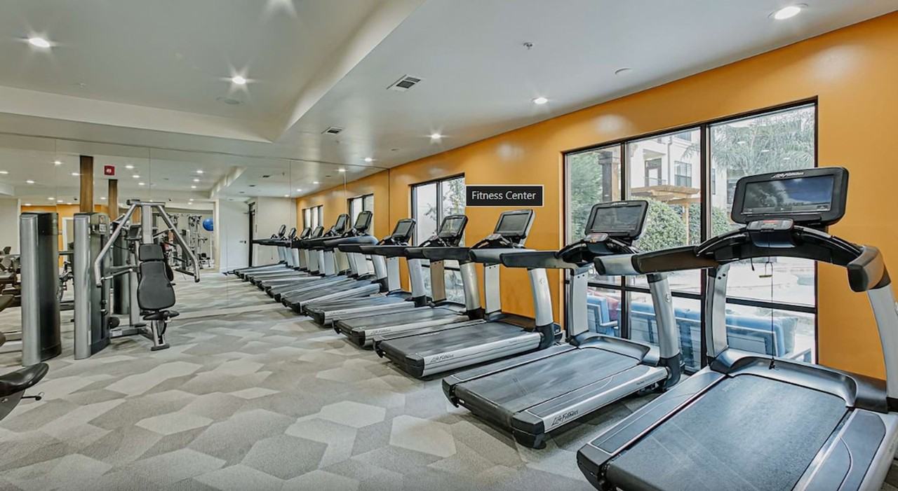 2801 N Braeswood Blvd #1359152P - Photo 7 of 8