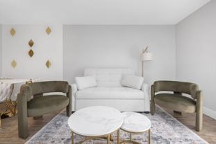 4307 W Kennedy Blvd - Photo 1 of 1