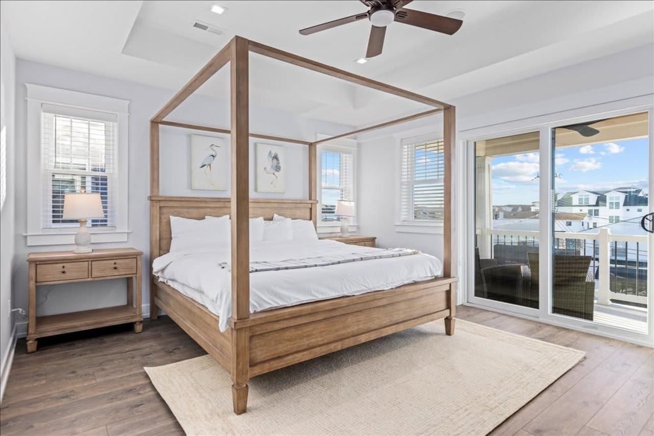 9412 Ventnor Ave #1377383P - Photo 7 of 50