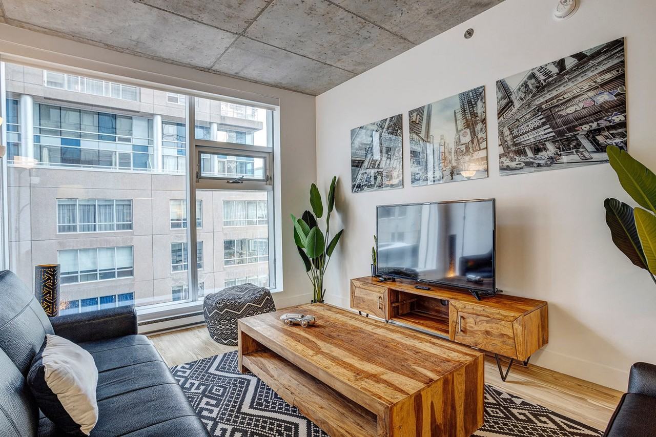 1020 Rue De Bleury #1385502P - Photo 2 of 11