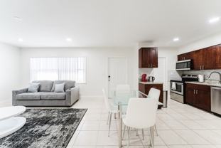 1800 Nw 4th Ave - Photo 1 of 1