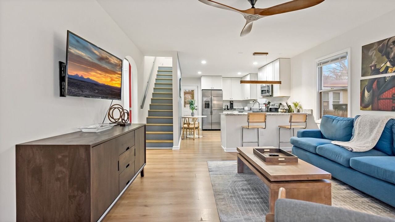 5545 Davey St #1395377P - Photo 3 of 46