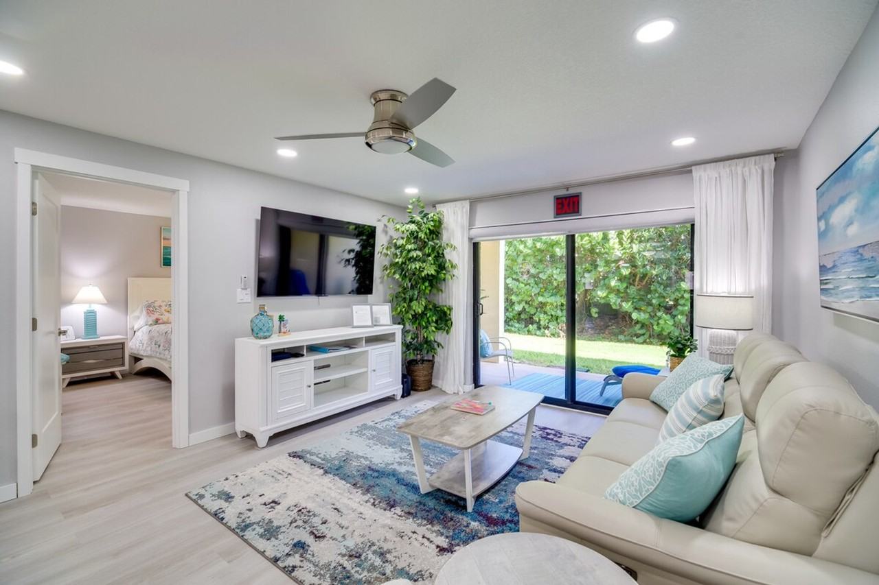 3180 N Atlantic Ave #1386145P - Photo 4 of 29