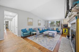 featured image of 1709 S Perry Ct