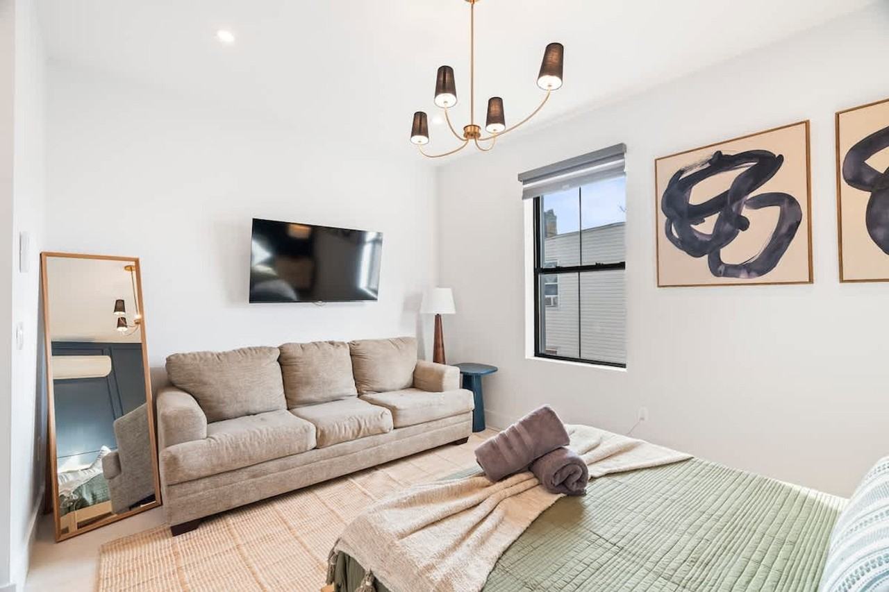 81 Crescent Ave #1470338P - Photo 7 of 50