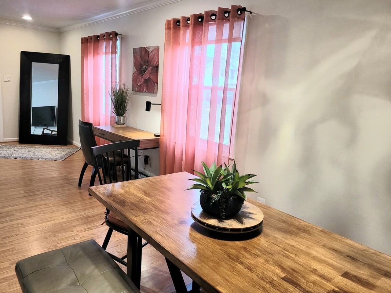 2028 Pimmit Dr #1473419P - Photo 2 of 38