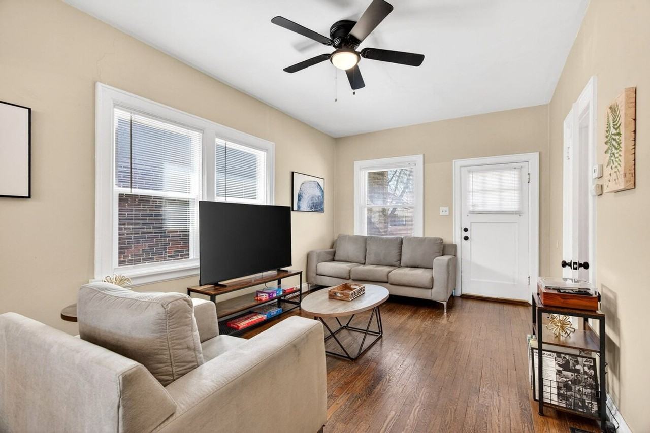 2207 Mccausland Ave #1472904P - Photo 2 of 28