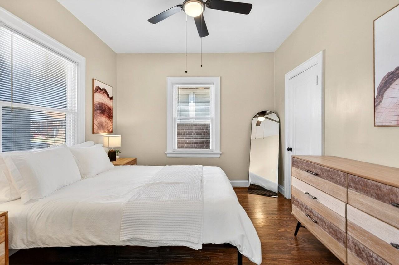 2207 Mccausland Ave #1472904P - Photo 5 of 28