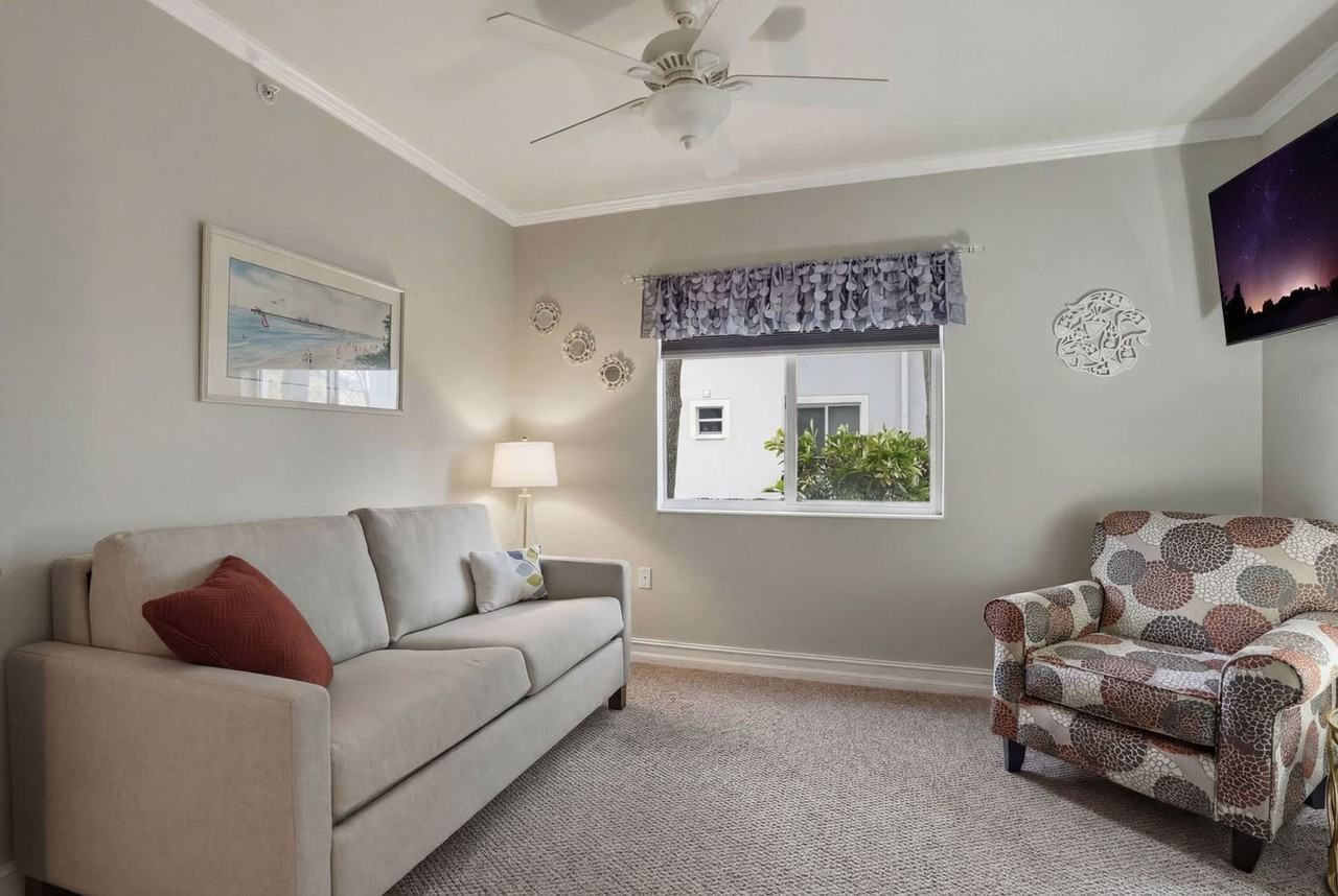 7831 Regal Heron Cir #1506858P - Photo 5 of 33