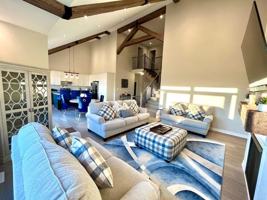 featured image of 5 Mclean Ave