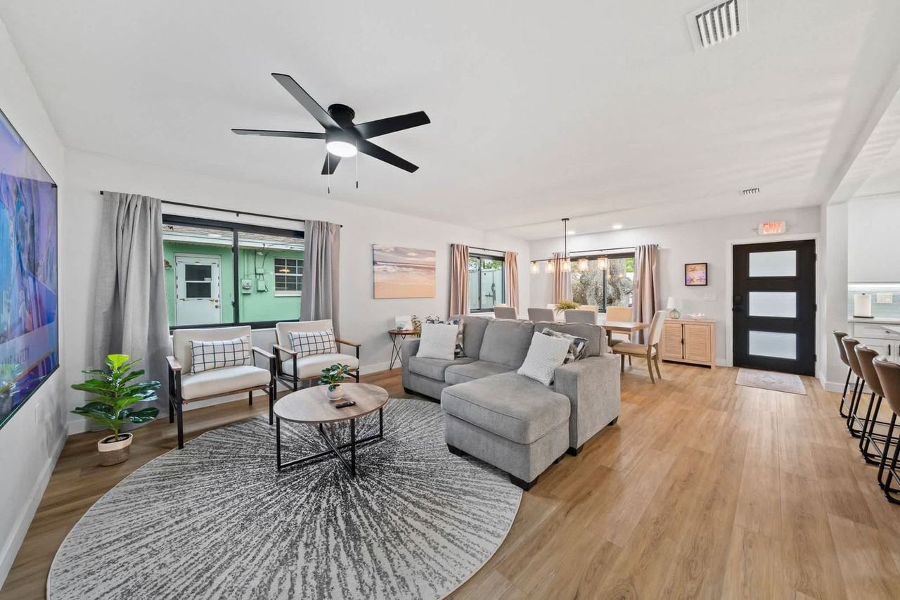 115 Esther Dr #1512886P - Photo 2 of 50