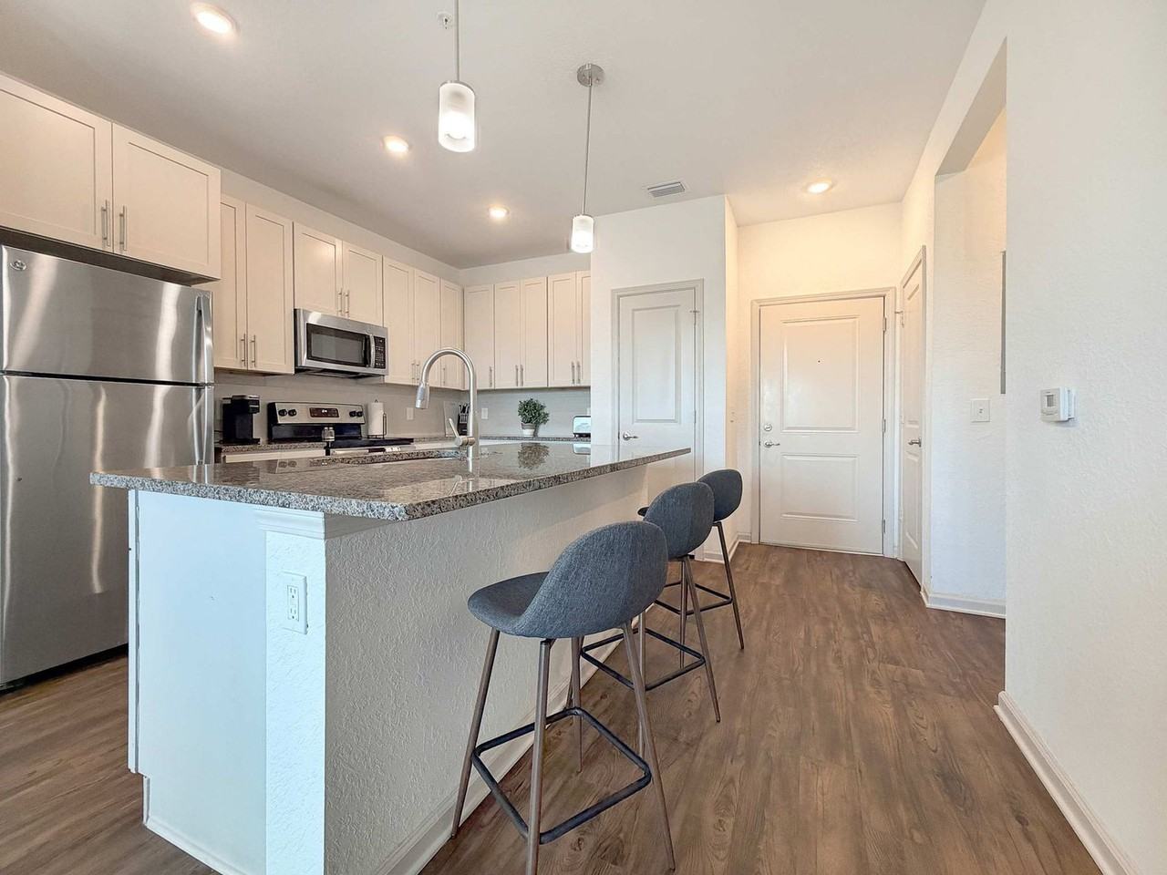 1515 Flournoy Loop #1511622P - Photo 4 of 23