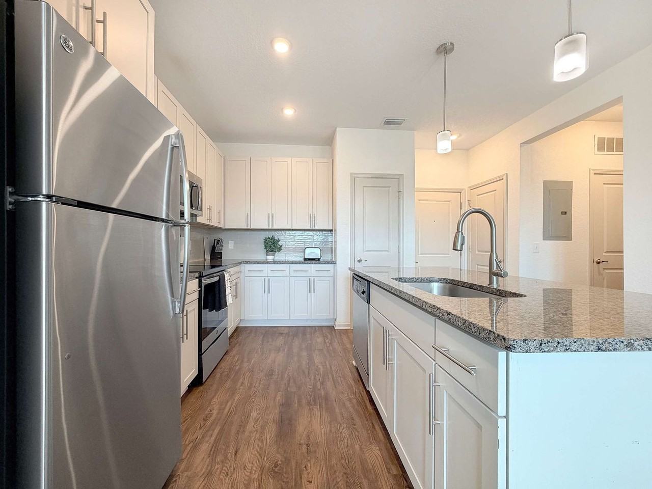 1515 Flournoy Loop #1511622P - Photo 6 of 23