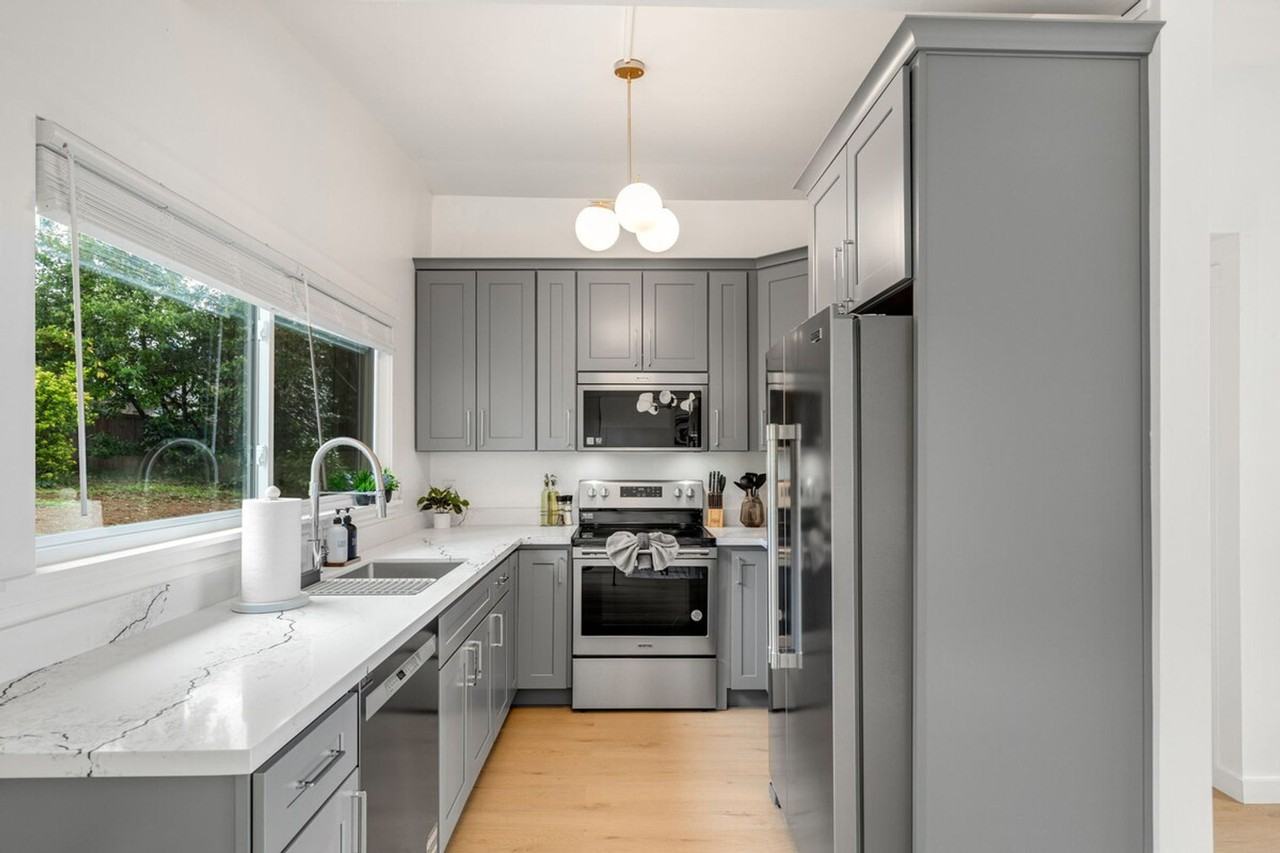 14009 Se 37th Pl #1514383P - Photo 7 of 38