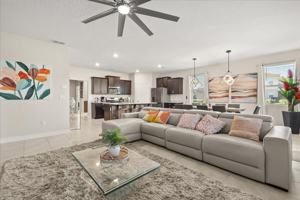 featured image of 7850 Oak Reflection Loop