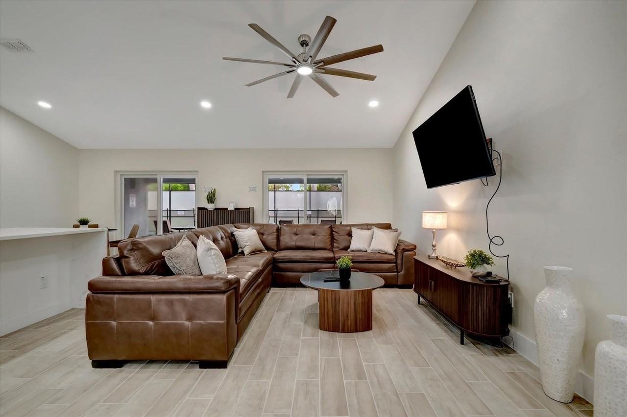 7724 Simon Ridge Ct #1520116P - Photo 2 of 50