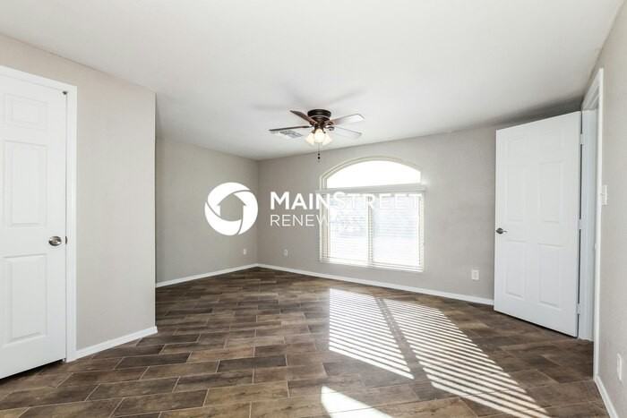 2202 E Marmora St - Photo 7 of 16
