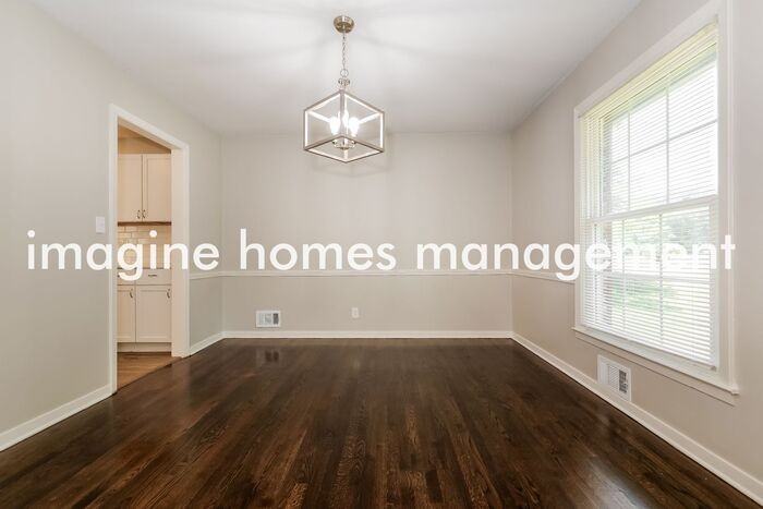 8621 W 88th Ter - Photo 5 of 20