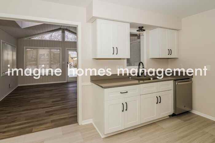 10742 Washburn Ave S - Photo 7 of 18