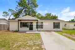 11704 127th Ave - Photo 1 of 1